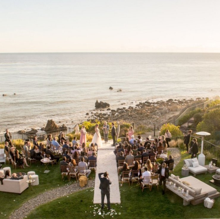 Διάσημη ηθοποιός παντρεύτηκε και δεν το πήρε κανείς χαμπάρι!