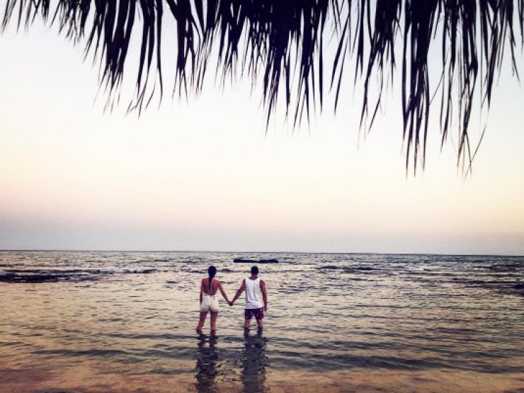 H μυστική απόδραση του τρελά ερωτευμένου ζευγαριού της κυπριακής showbiz