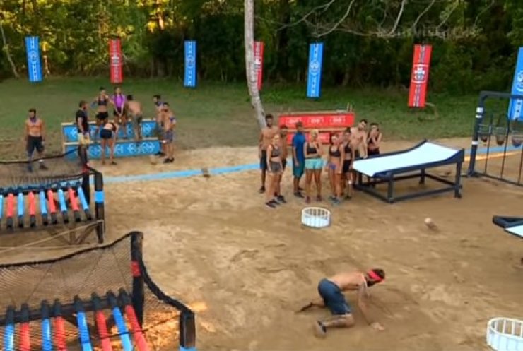 Μιχάλης Μουρούτσος: Δείτε τι έγραψε στην άμμο μετά τη νίκη του και δεν αφορούσε την Λάουρα Νάργες [βίντεο]