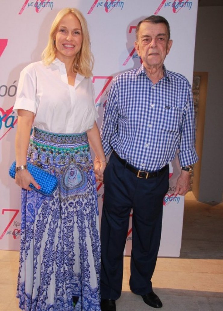 Η Μαρί Κυριακού μίλα πρώτη φορά για το γάμο της με τον 73χρόνο Μίνωα και το λάθος που έκανε όταν τον παντρεύτηκε 