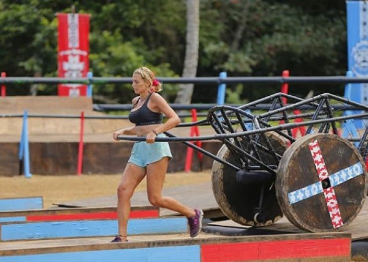 Κωνσταντίνα Σπυροπούλου: Δείτε με ποιους άλλους δυο είναι υποψήφια που κανείς δεν περίμενε