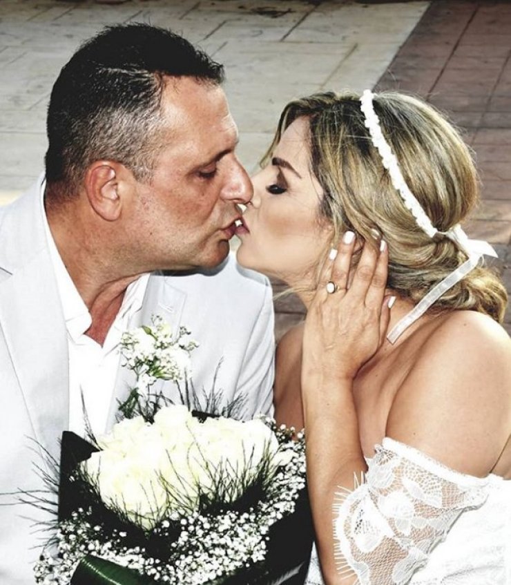 Κατερίνα Χριστοφίδου: Η φωτογραφία με το σύζυγό της από τις διακοπές τους μετά τον γάμο τους!