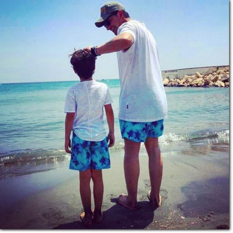 Θα λιώσετε! Δείτε τον γιο του Χρύσανθου Τσουρούλλη να τραγουδά