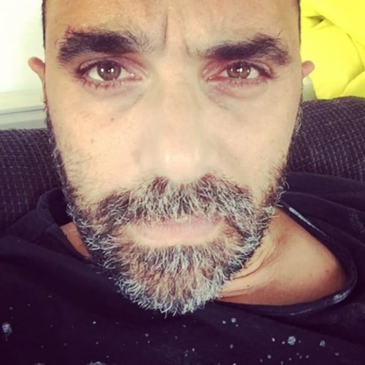 Κωνσταντίνος Τσιόλης: Η τούρτα έκπληξη για τα γενέθλια του στον Super Fm