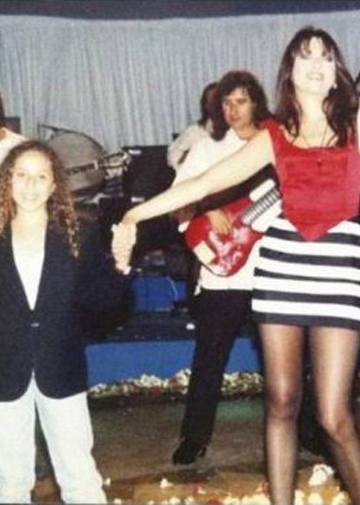 Αυτό το κοριτσάκι στο πλευρό της Γαρμπή πέρασε τις blind auditions του "The Voice 2"