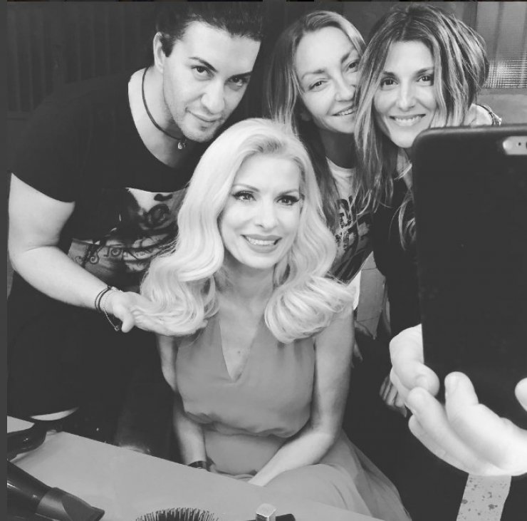 Ρούλα Ρέβη: Αποκάλυψε το χωρισμό που την έφερε κοντά με την Ελένη Μενεγάκη