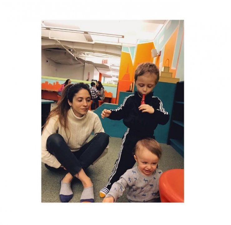 Σοφία Καρβέλα: Το συγκινητικό μήνυμα για τα πρώτα γενέθλια του Νέστορα