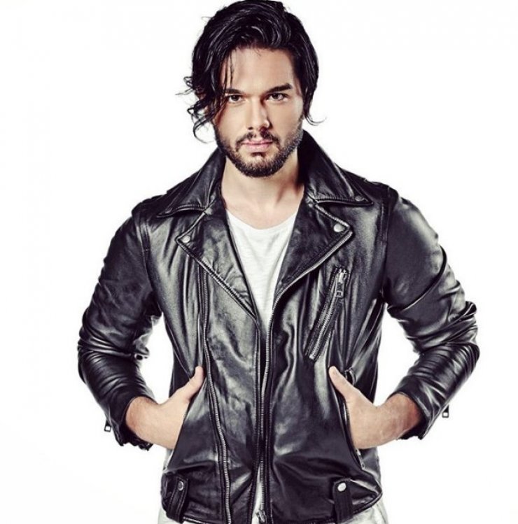 Χρήστος Μαστόρας: Μιλάει πρώτη φορά ανοιχτά για την καταγωγή του