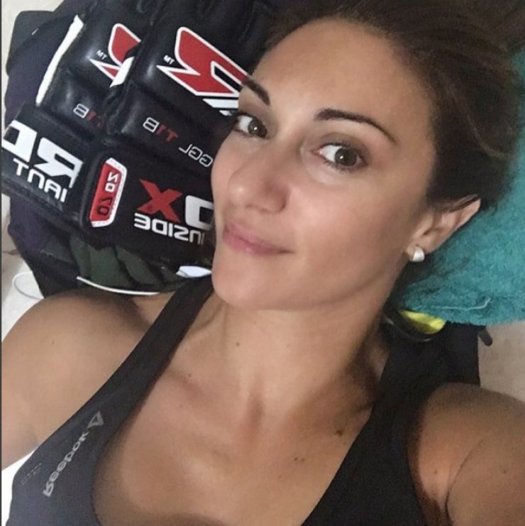 Μαρία Φιακά: Δείτε την γυμνή στο θεατρικό σανίδι