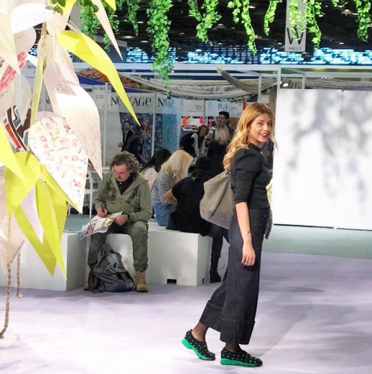 Άννα Φάκα: Μάθετε για ποιο λόγο βρίσκεται στο Παρίσι