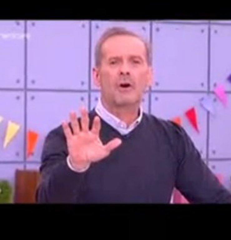  «Επίθεση Κωστόπουλου σε Μουτσινά μέσω της εκπομπής: «Έλα να σου εξηγήσω» [video]