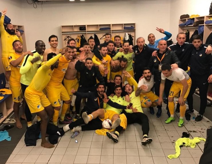 Το νέο hot ζευγάρι του ΑΠΟΕΛ!