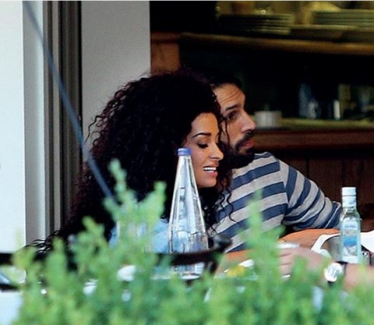 Ελένη Φουρέιρα: Κάνει διακοπές με τον Σαμαρά και τα… πεθερικά!