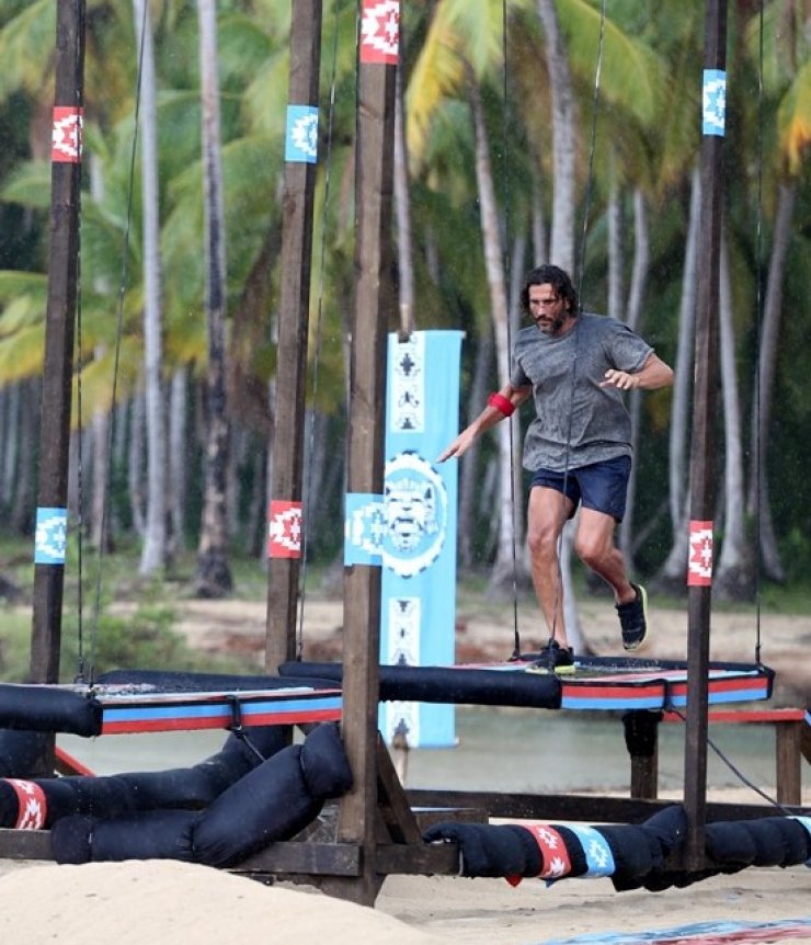 Survivor: Κώστας Κοκκινάκης: "Ντροπή σου. Είναι απαράδεκτο αυτό που κάνεις"