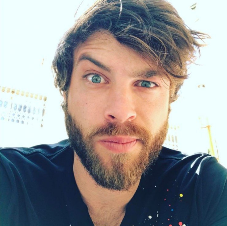 Ο Στέφανος Μιχαήλ είναι ερωτευμένος. Δείτε τη σύντροφό του