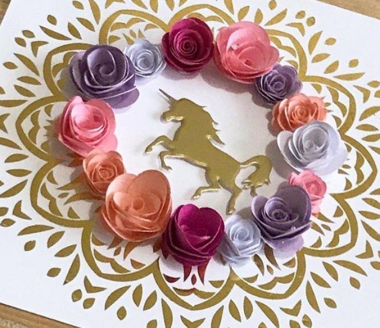 Επώνυμη Κύπρια βαφτίζει την κορούλα της! 