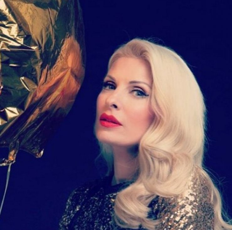 Ελένη Μενεγάκη: Σε ποια επώνυμη Ελληνίδα έστειλε μήνυμα μέσω instagram