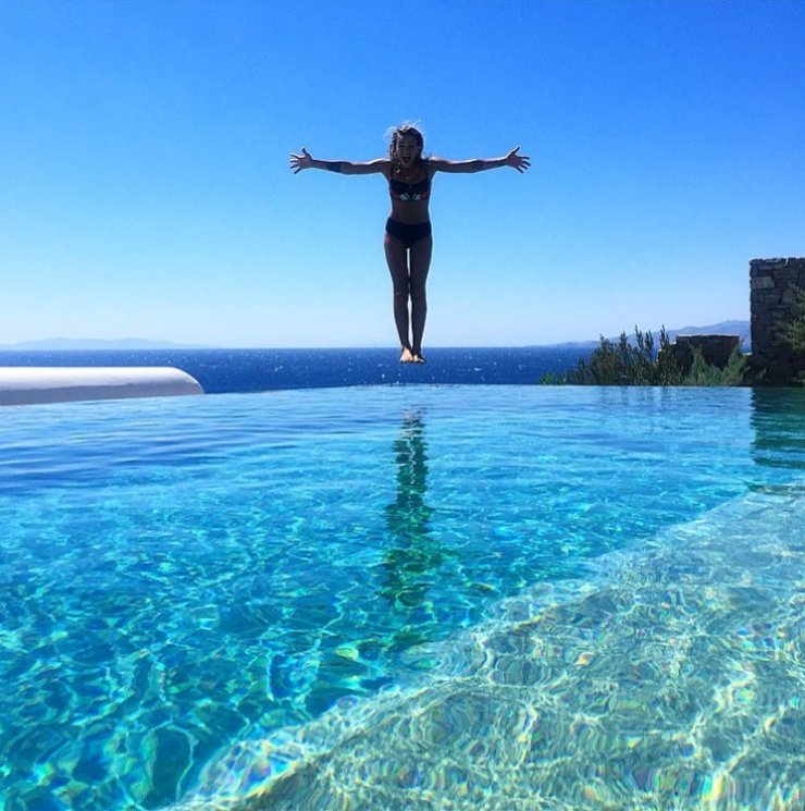 Επανασύνδεση ζευγαριού κυπριακής showbiz: Κύπριος επιχειρηματίας ξανά μαζί με την καλλονή πρώην σύντροφό του