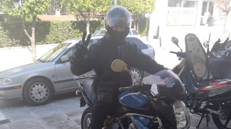 Έλληνας ζεν πρεμιέ: "Πήγα με 3.200 γυναίκες. Η σύζυγος μου με έπιασε με την κολλητή της πάνω στο τραπέζι της κουζίνας"