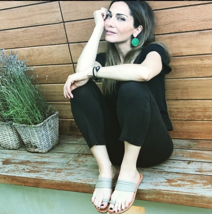 Ακομπλεξάριστη: Η Δέσποινα Βανδή αποκαλύπτει on air την ηλικία της