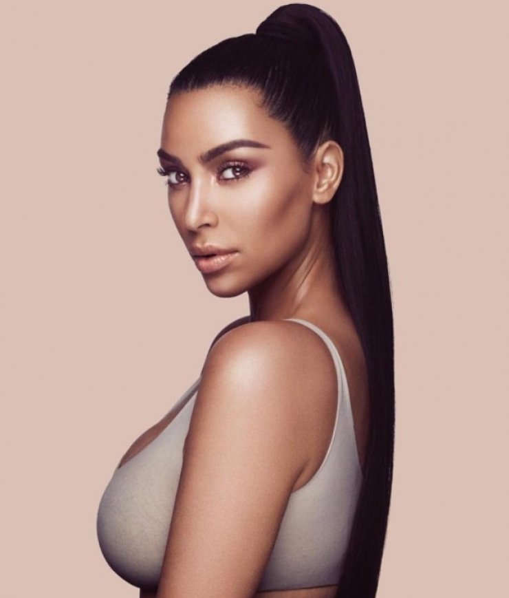 Kim Kardashian: Σάλος με το βίντεο που δείχνει κοκαΐνη στο σαλόνι της!