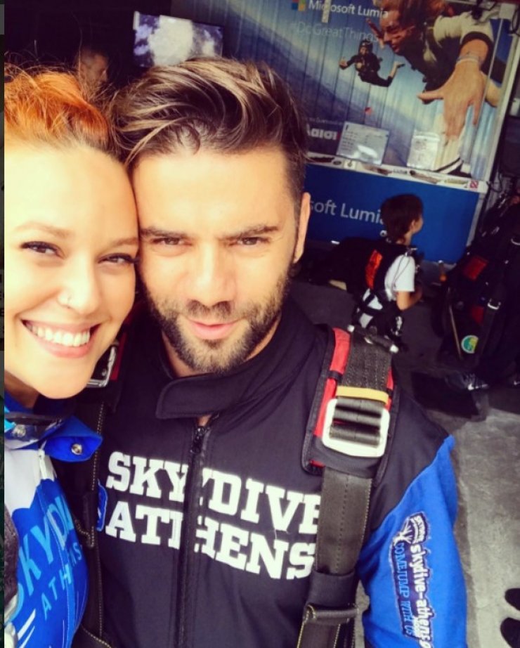 Θοδωρής Μαραντίνης - Σίσσυ Χρηστίδου: Η φωτογραφία τους στο κρεβάτι του ξενοδοχείο στη Λευκωσία