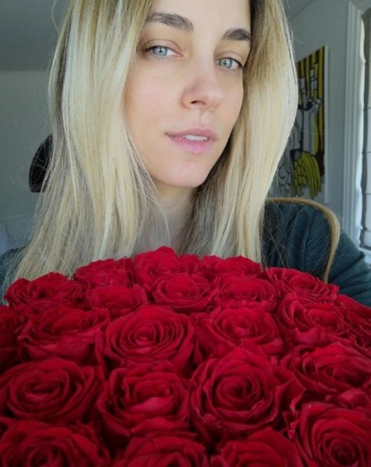 Δείτε το εντυπωσιακό δακτυλίδι που πήρε δώρο η Δούκισσα Νομικού για την γιορτή της μητέρας