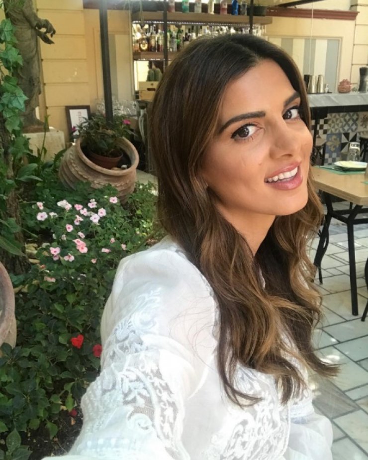 Αυτό θα πει χωρίς ρετούς! Δείτε όπως είναι ακριβώς το σώμα της Σταματίνας Τσιμτσιλή