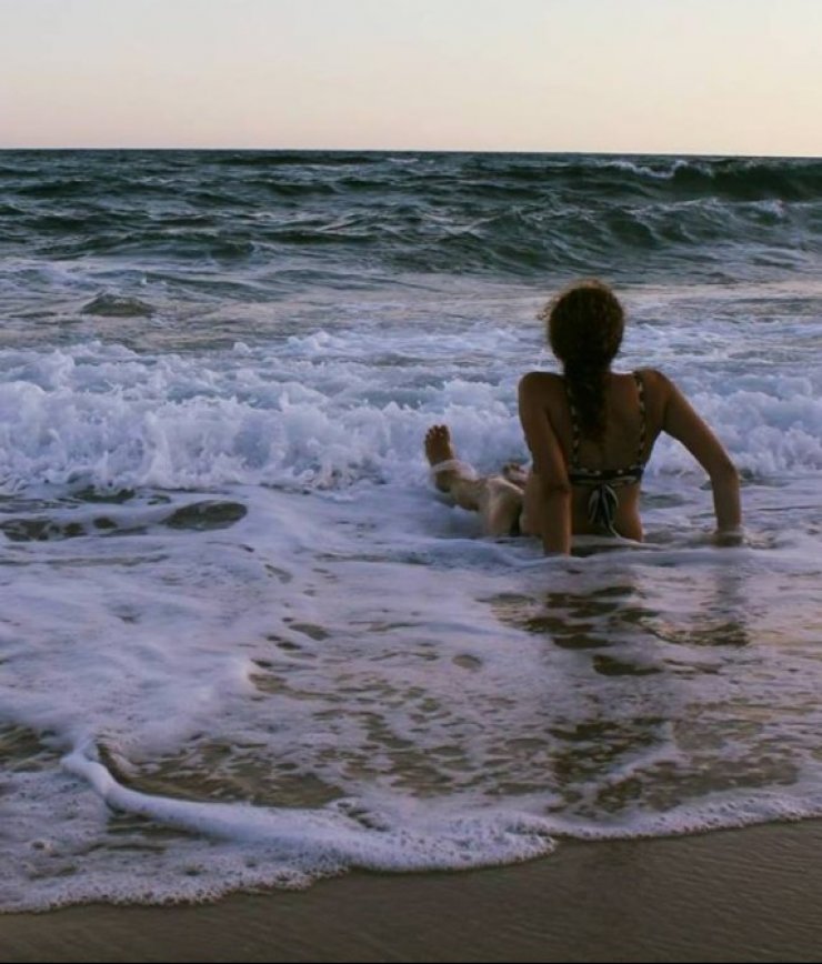 Κύπρια ηθοποιός περιμένει το πρώτο της παιδί!