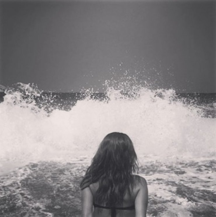 Παντρεύεται Ελληνίδα παρουσιάστρια σε λίγες μέρες και δεν το πήρε κανείς χαμπάρι!