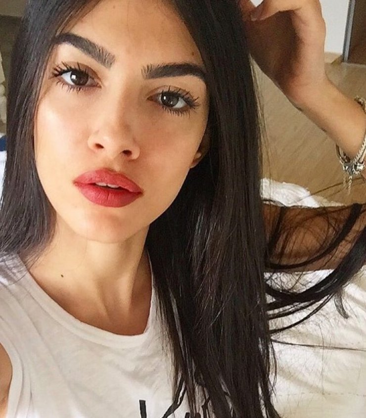 Άντρεα Κυριάκου: Άρχισε να αποκαλύπτει λεπτομέρειες από το πως θα είναι ως νύφη!