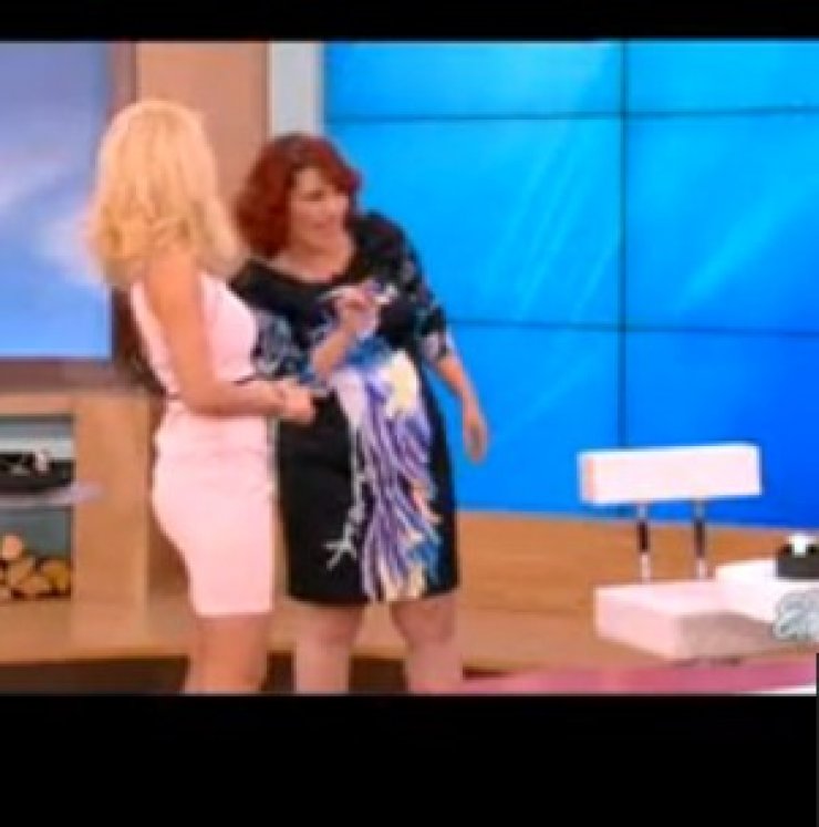  Επέστρεψε η Κατερίνα Ζαρίφη στην «Ελένη» πιο αδύνατη από ποτέ! [video]