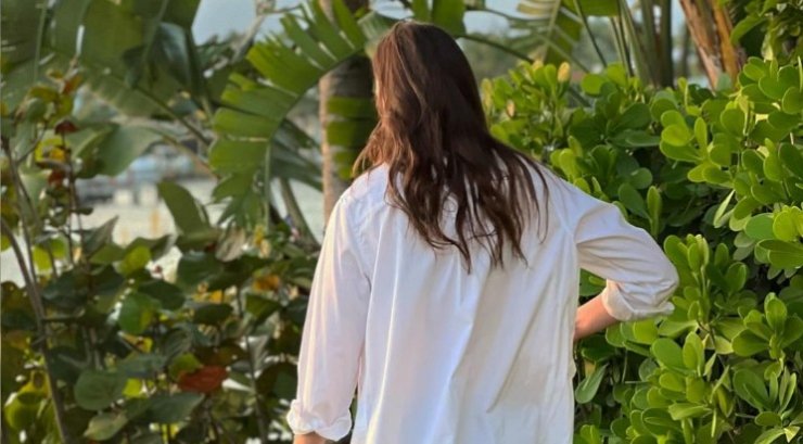 Πασίγνωστο μοντέλο υποδέχτηκε το δεύτερο παιδί της - Η πρώτη εικόνα με το νεογέννητο