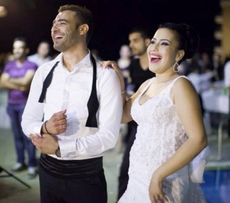 Κορυφαίο βίντεο: Ζευγάρι απο Λεμεσό έκανε επανεκτέλεση το "Γίνεται" του Παντελίδη για τον γάμο του