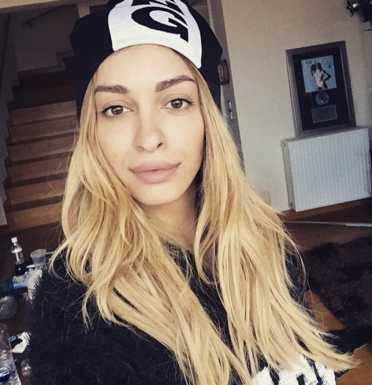 Δείτε πώς αντέδρασε η Ελένη Φουρέιρα όταν την ρώτησαν για τον Γιώργο Σαμαρά