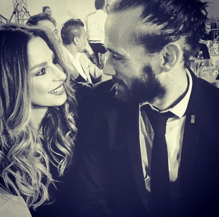 Η ατάκα όλο υπονοούμενο: "Σε περιμένει ένα όμορφο βράδυ απόψε Νεκτάριε"