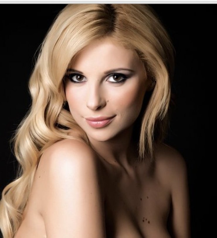 Xριστιάνα Αριστοτέλους: "Πρέπει να μπει μια τελεία στο θέμα με τον Κυριάκο Πελεκάνο"