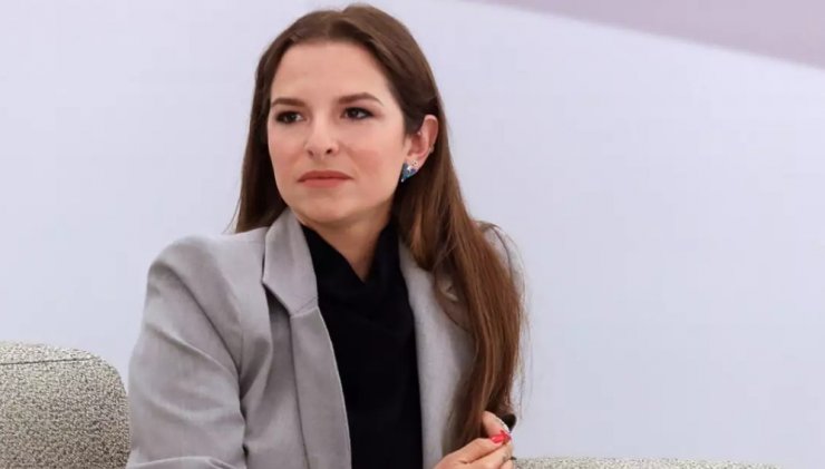 Ξεσπά η Εριέττα Κούρκουλου: "Όλοι εσείς οι “influencers” που ποστάρετε από τη Μύκονο ποια ακριβώς είναι η επιρροή σας;"