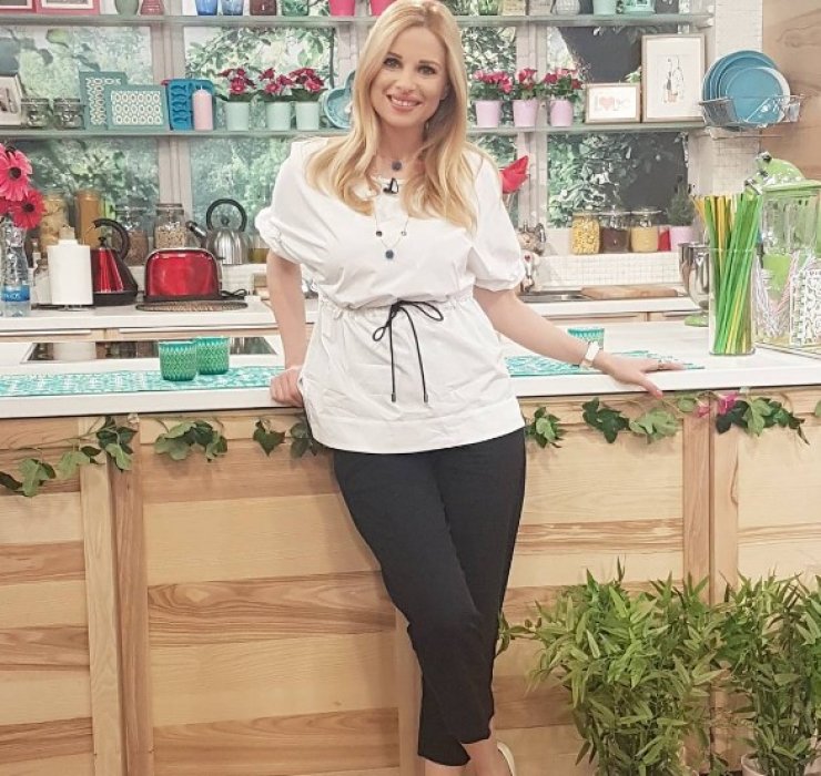 Απίστευτο: Δείτε πόσο φούσκωσε η κοιλίτσα της Χριστιάνας Αριστοτέλους