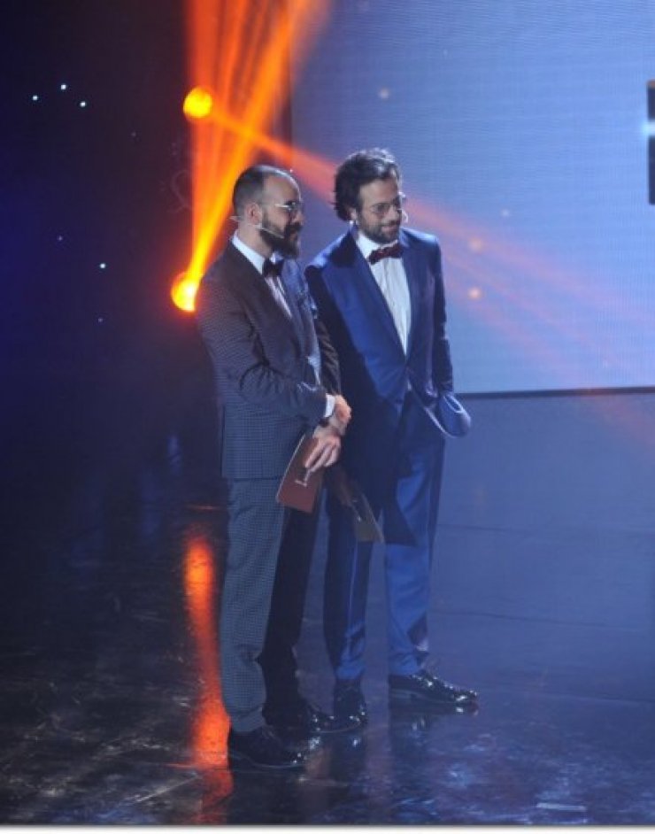 Πάνος Μουζουράκης: Απαντά πρώτη φορά για τον τσακωμό του με τον  Κωστή Μαραβέγια στην Κύπρο!