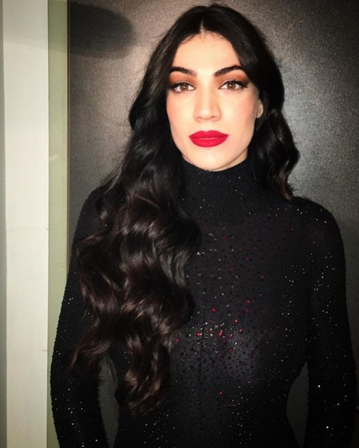 Ήβη Αδάμου: Ανέβασε για πρώτη φορά ολόσωμη φωτογραφία στο instagram μετά την ανακοίνωση της εγκυμοσύνης της