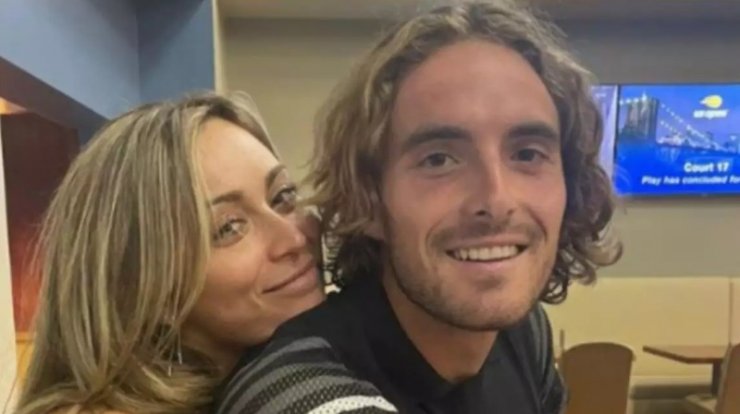 Στέφανος Τσιτσιπάς: Τα καυτά φιλιά στη σύντροφο του διαψεύδοντας πως χώρισαν