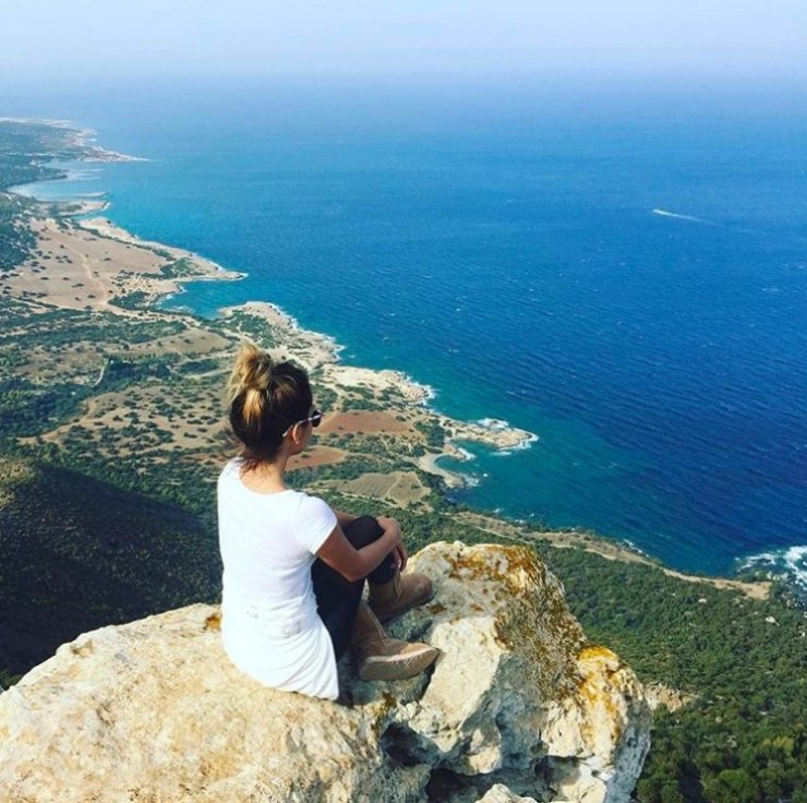 Και ναι! Επώνυμη Κύπρια παντρεύτηκε και δεν το πήραμε είδηση