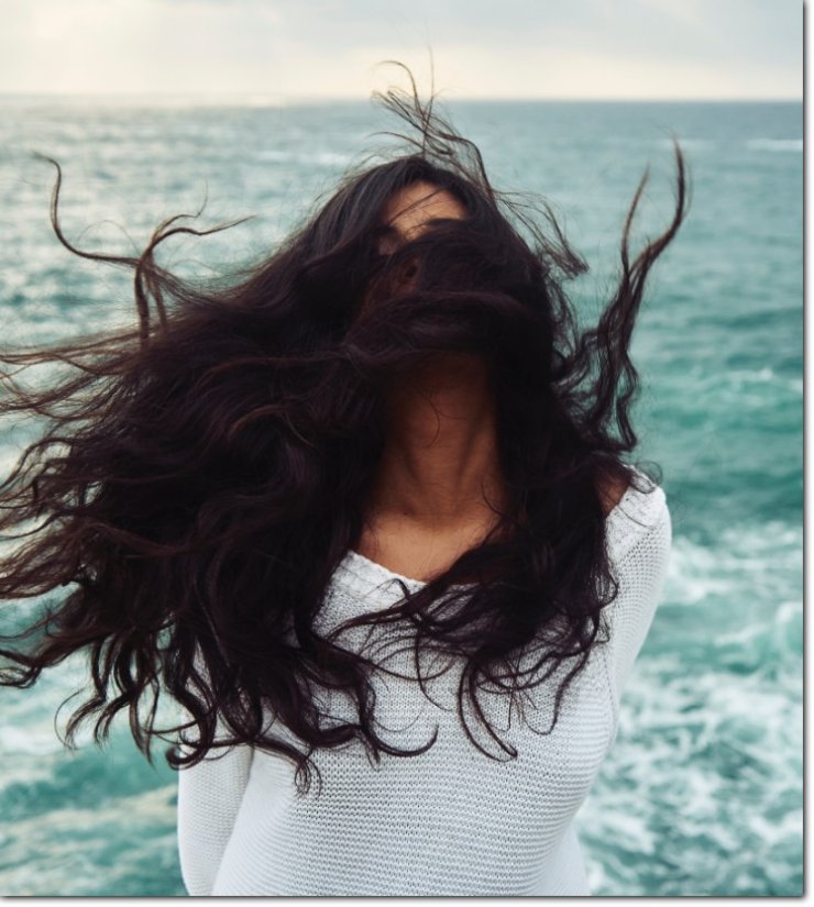 10 μάσκες μαλλιών για λαμπερά και ενυδατωμένα μαλλιά