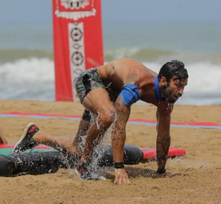 Και όμως κορίτσια! Ο Ηλίας από το "Survivor 2" είναι δεσμευμένος