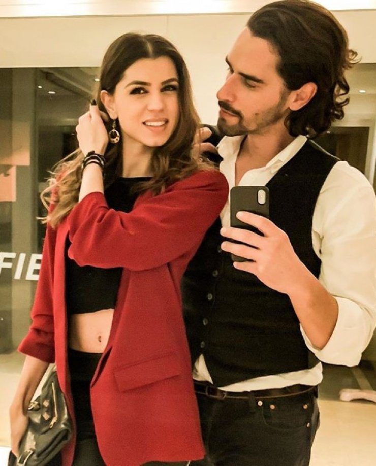 Κλέλια Γιασεμίδου: Το μήνυμά της στο σύντροφό της λίγο πριν την πρεμιέρα του στο ΣΙΓΜΑ