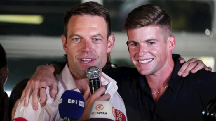 Στέφανος Κασσελάκης -Tyler McBeth: Έκλεισαν το γλέντι του γάμου τους στην Ελλάδα 