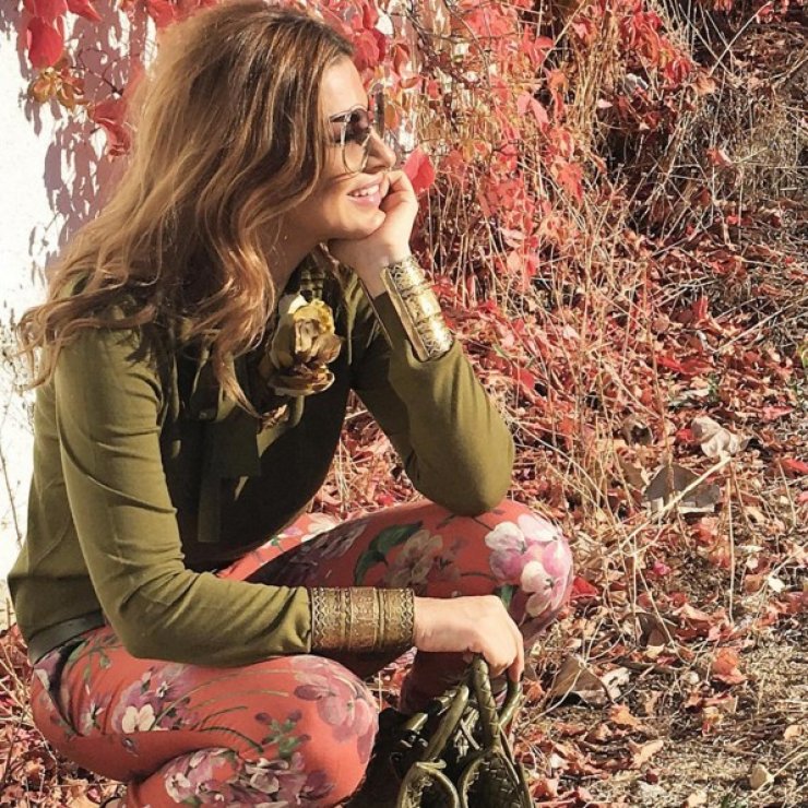 Ramona Filip: Δείτε το εντυπωσιακό outfit της από βραδινή της έξοδο! [εικόνα]