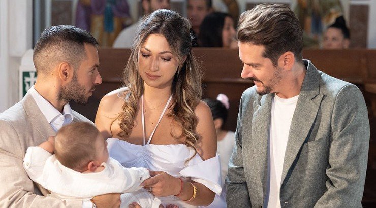 Κρίστυ Παπαδοπούλου: Το βίντεο με την πρωινή βόλτα με τον σύζυγο και τον 8 μηνών γιο τους