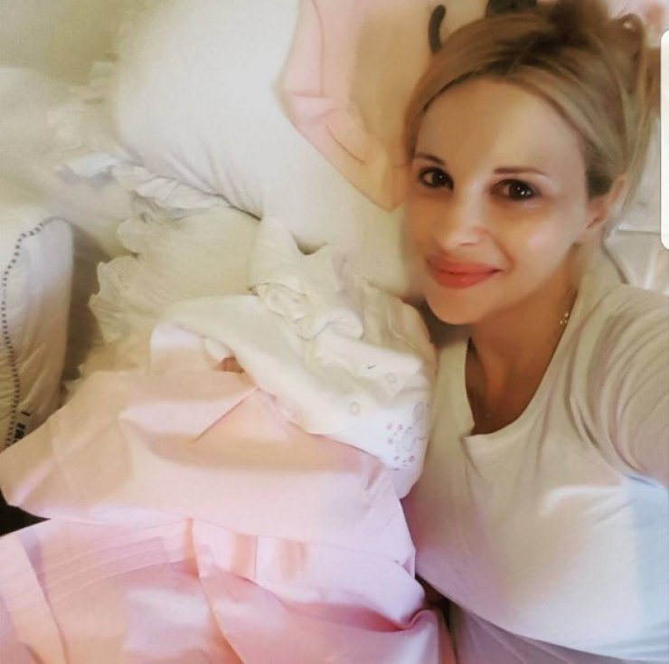 Χριστιάνα Αριστοτέλους: Ποιοι την επισκέφθηκαν στην ιδιωτική κλινική όπου νοσηλεύεται μετά τη γέννηση της κόρης της